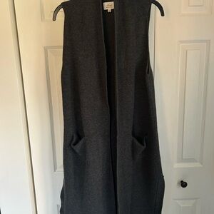 Wilfred Charcoal Knit Vest